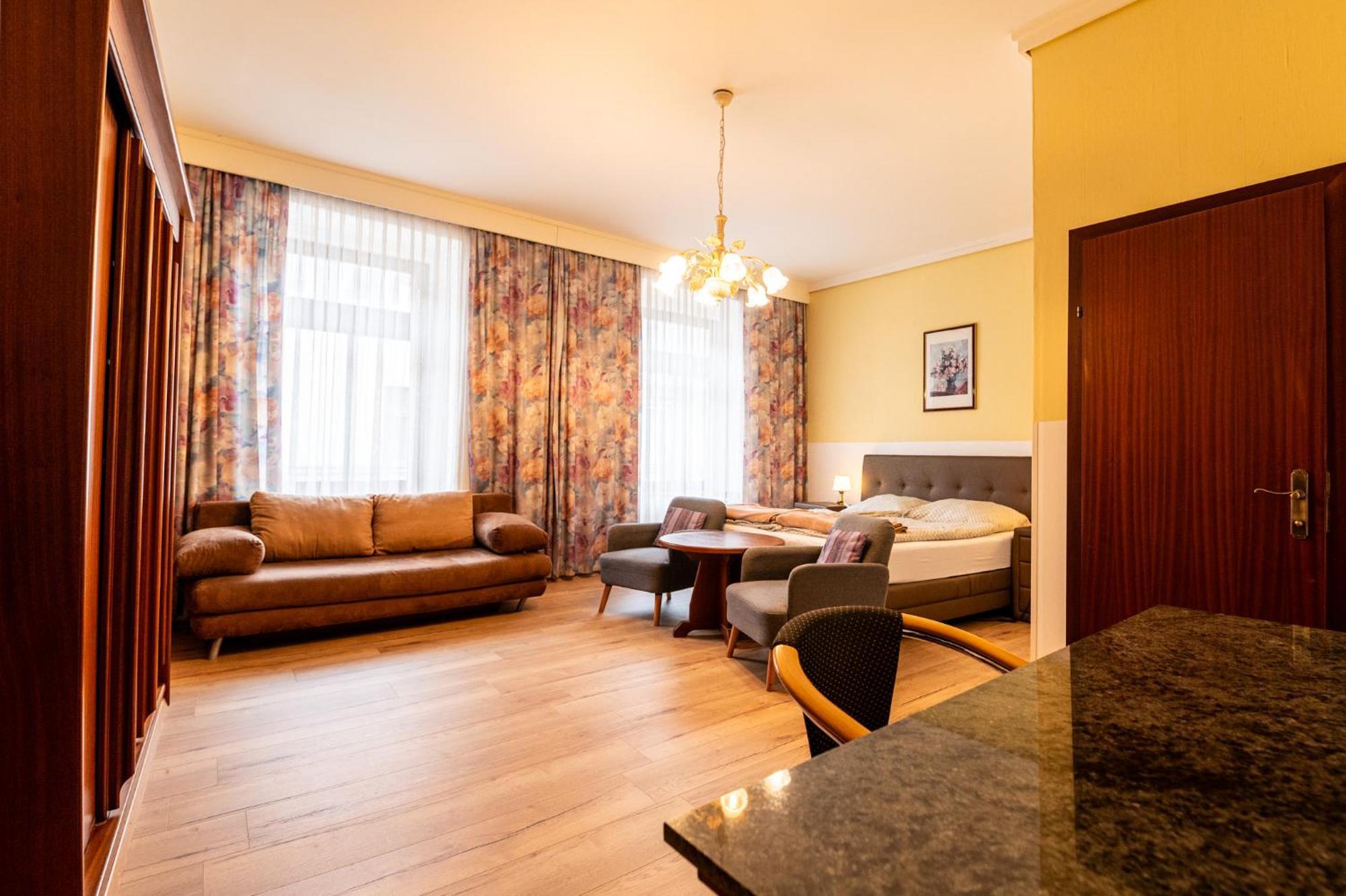 Hotel Alter Telegraf กราซ ภายนอก รูปภาพ
